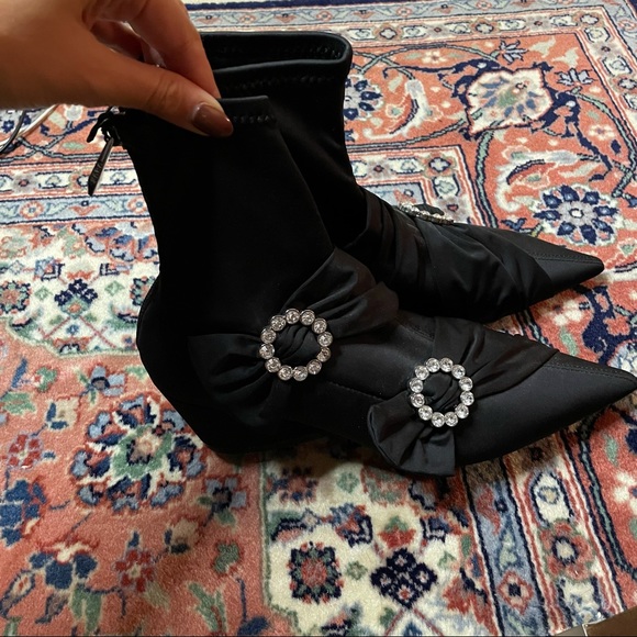 Zara Black Booties - Picture 2 of 7